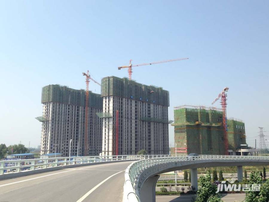兰田首府实景图图片